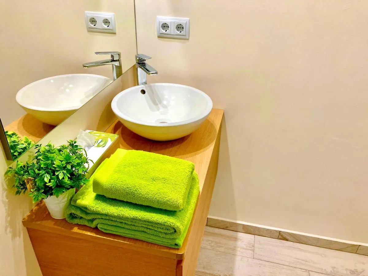 Casa Mediterránea con piscina privada en Palamós 0*,